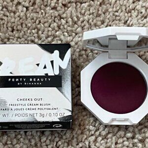 Fenty Beauty by Rihanna Raisin Standarz Cheeks Out Freestyle Cream Blush